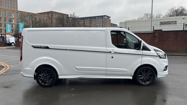 Ford Transit Custom 290 L2 Diesel Fwd 2.0 EcoBlue 170ps Low Roof Sport Van
